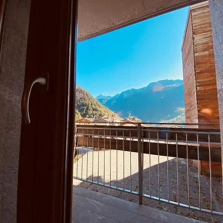 Residence Pizzo Scalino Chiesa in Valmalenco Extérieur photo