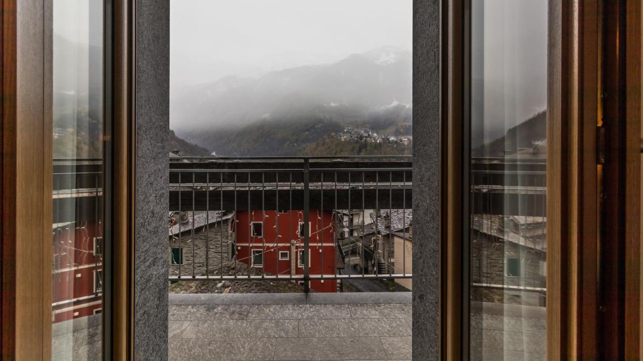 Pizzo Scalino Hotel Chiesa in Valmalenco