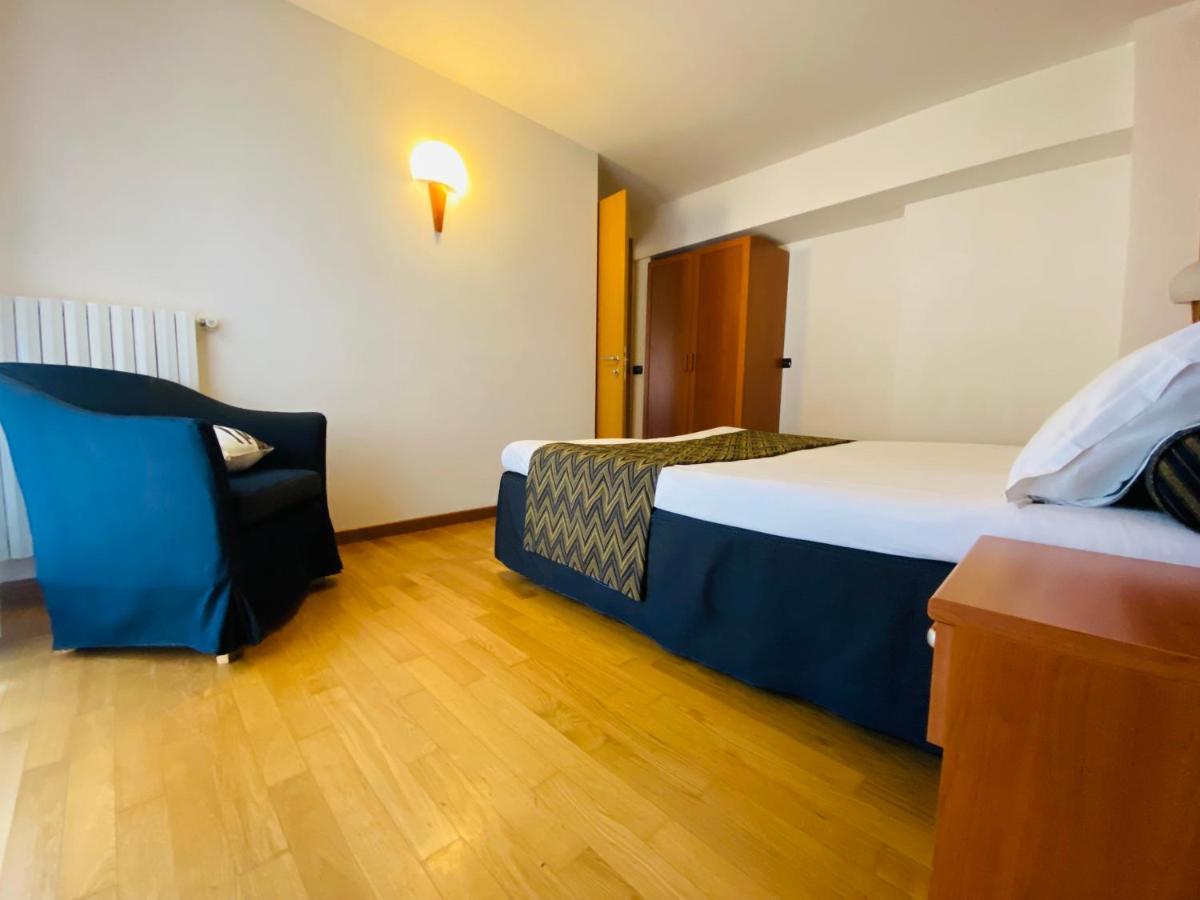 Pizzo Scalino Hotel