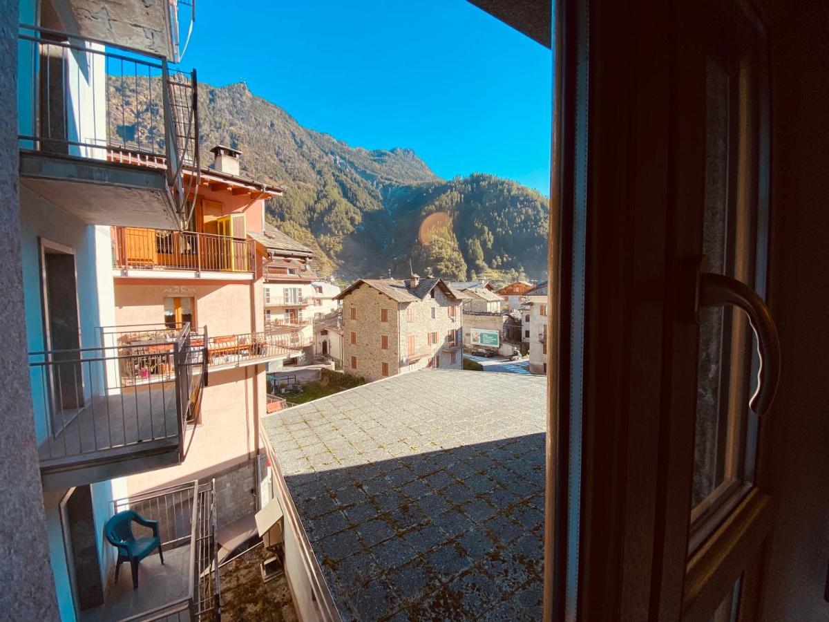 Pizzo Scalino Hotel 4*